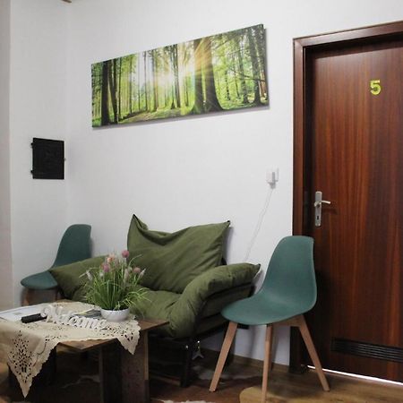 Haus Zur Entersburg Hotel Бад Бертрих Екстериор снимка