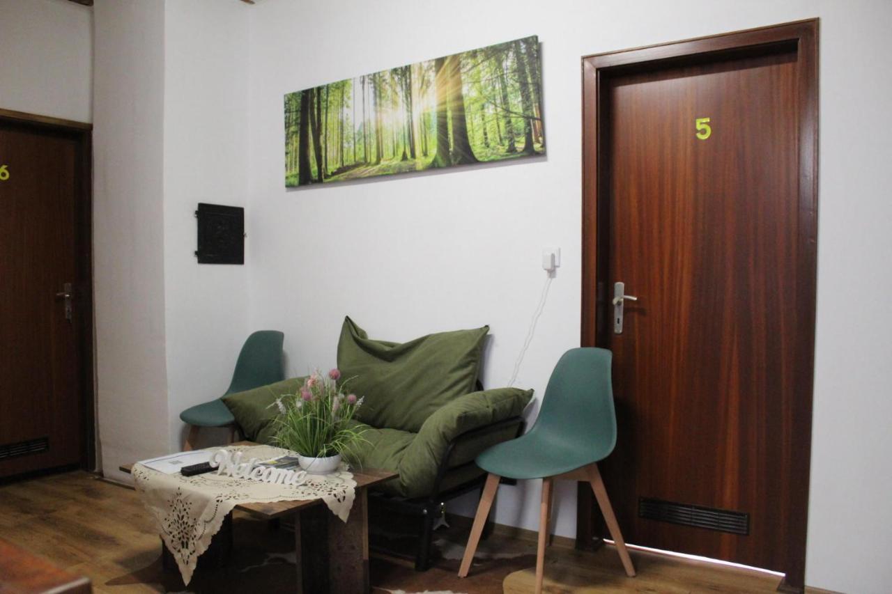 Haus Zur Entersburg Hotel Бад Бертрих Екстериор снимка